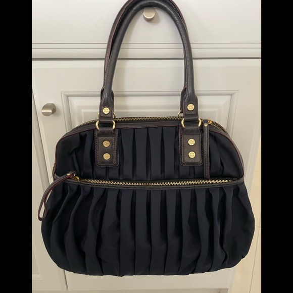 MZ Wallace Navy Bedford Bea Pleated Satchel Bag EUC w/ neutral lining. AWESOME - Picture 4 of 16